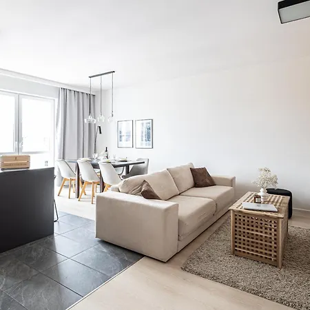 2homerent Niedzialkowskiego 24 بوزنان
